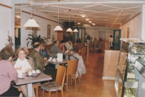 Cafe-Konditorei Prenninger Ried Eröffnung